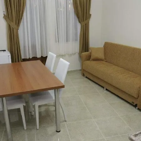 Yakamoz Apart * Muğla