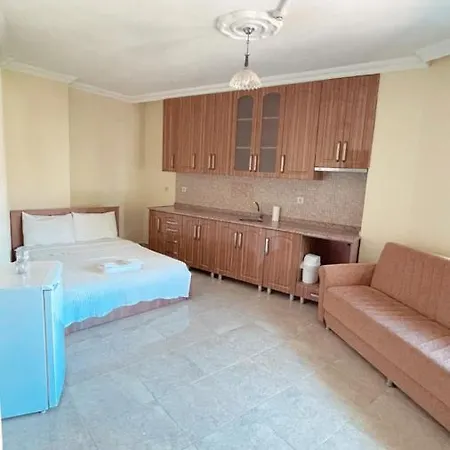 Yakamoz Apart Bed & Breakfast